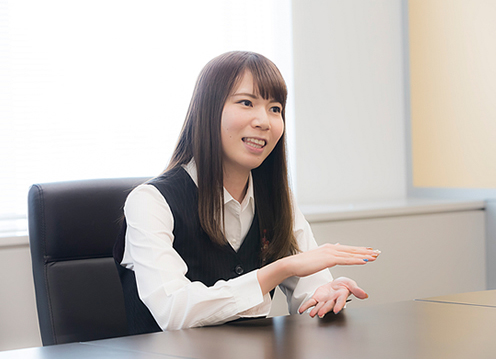 福澤美久_2013年入社_業務部